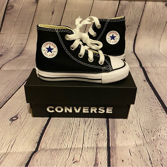Baby Converse High Top Black and White Sneakers 0-6months - Picture 2 of 4